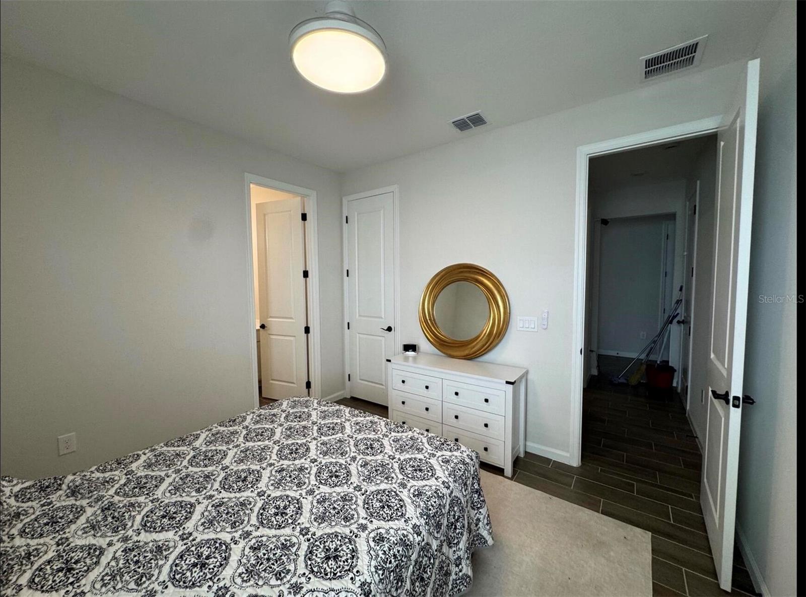 SCENIC TERRACE SOUTH PH I - Residential