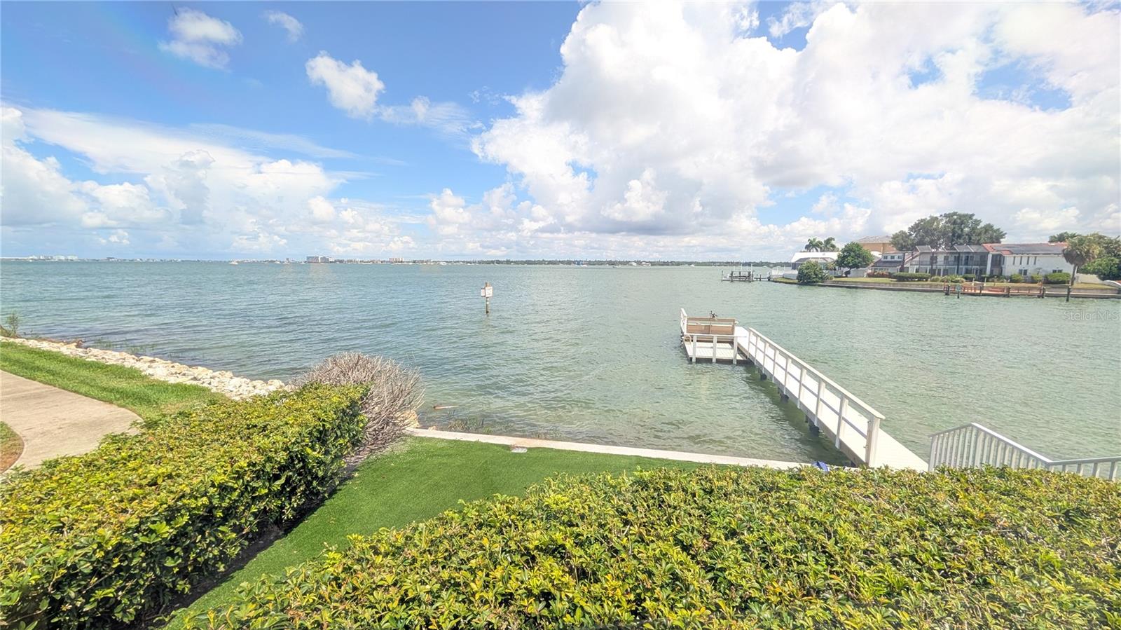 DOLPHIN CAY PHASE I - Residential Lease