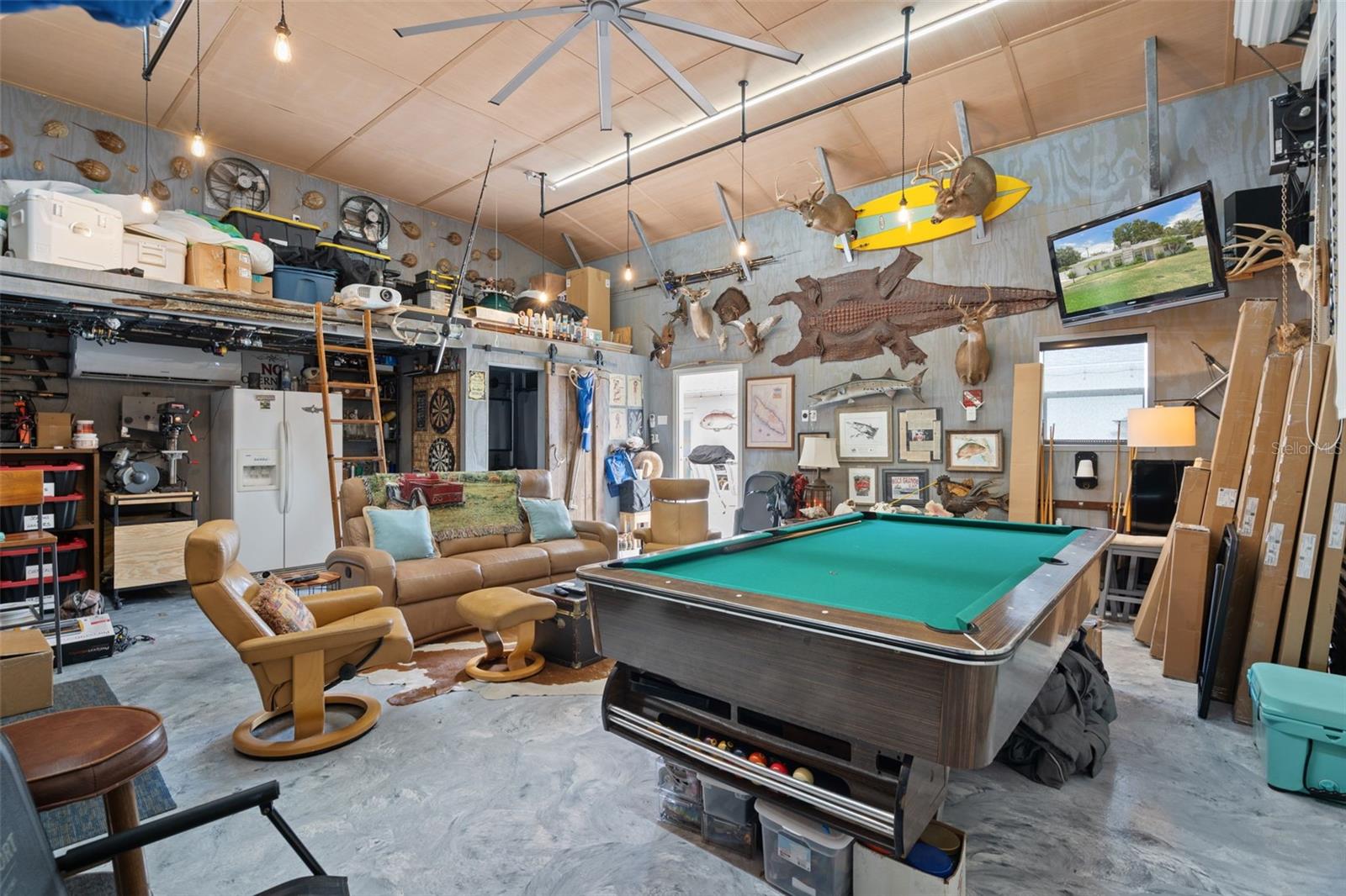 BEL MAR REV ISLAND UNIT - Residential