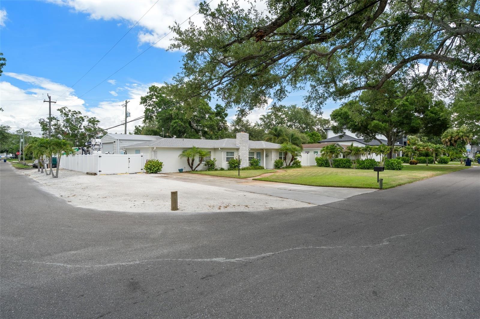 BEL MAR REV ISLAND UNIT - Residential