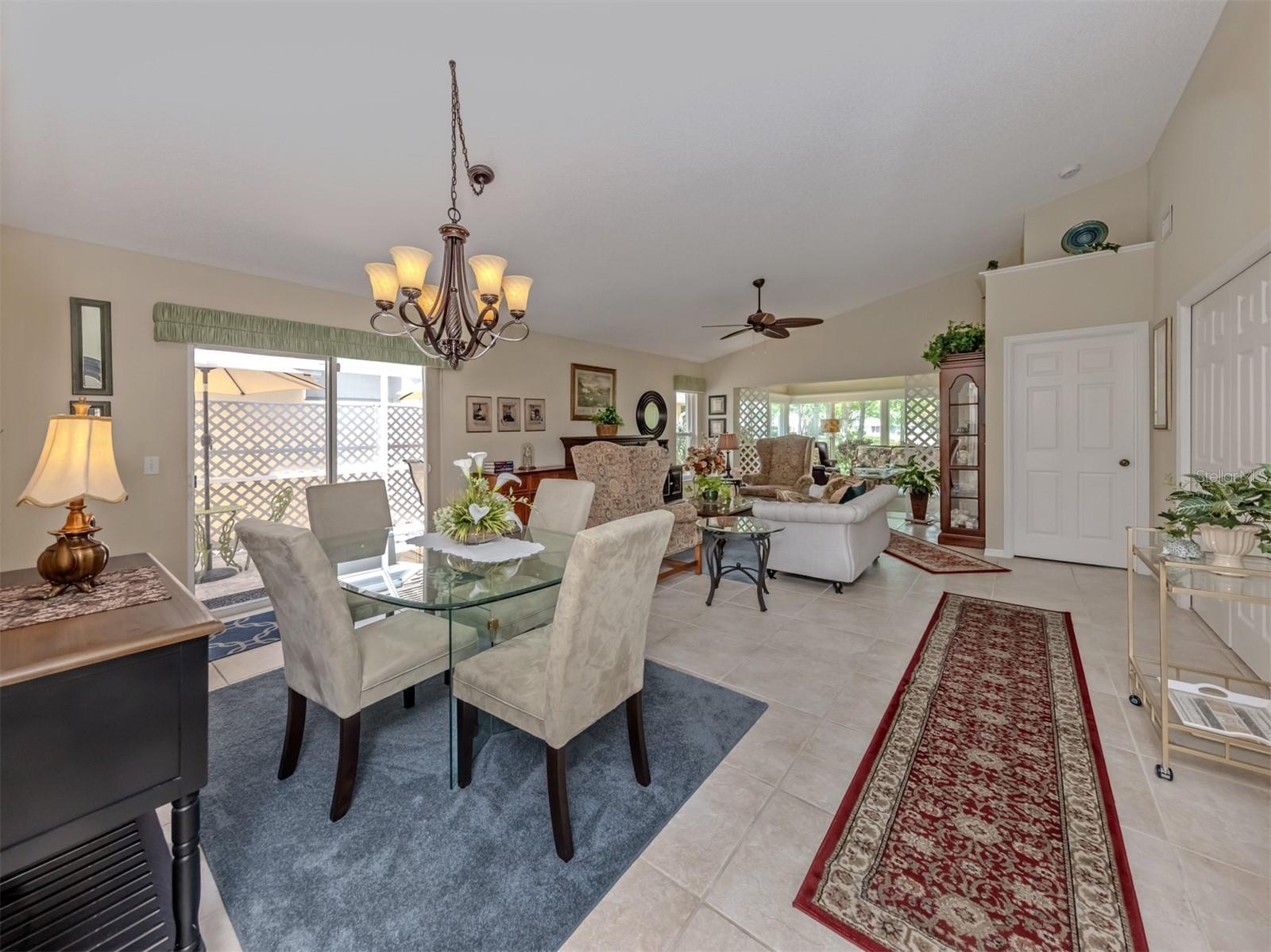 CLUBSIDE VILLAS AT THE PLANTATION - Residential