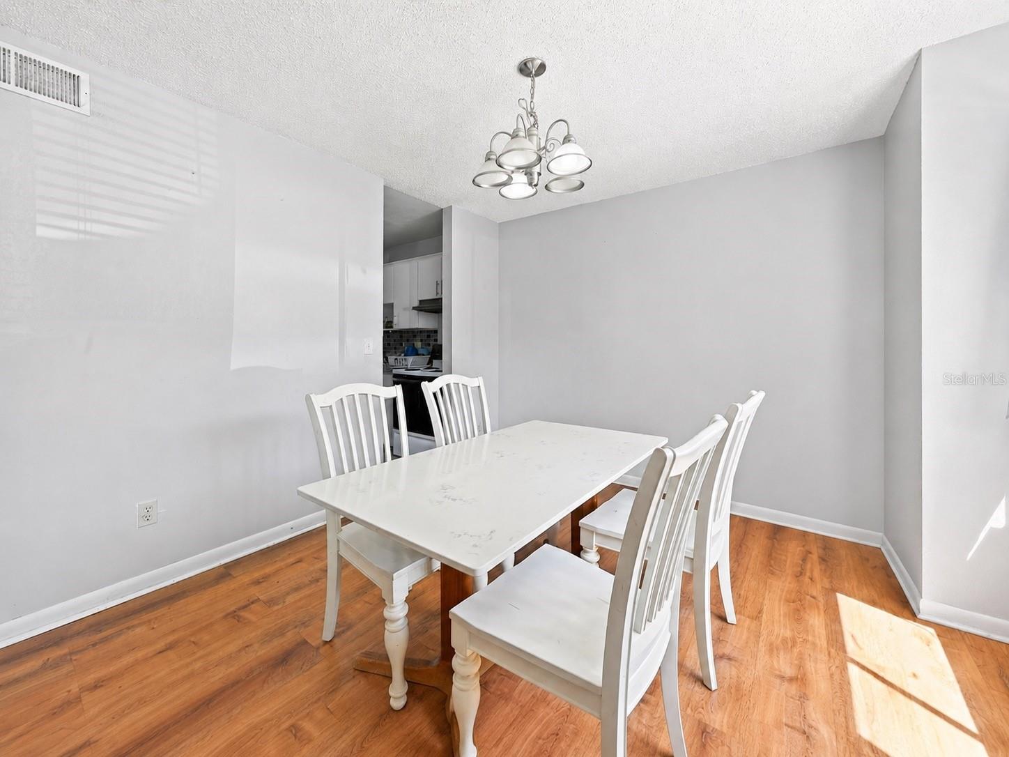 HUNTINGTON ON GREEN CONDO - Residential