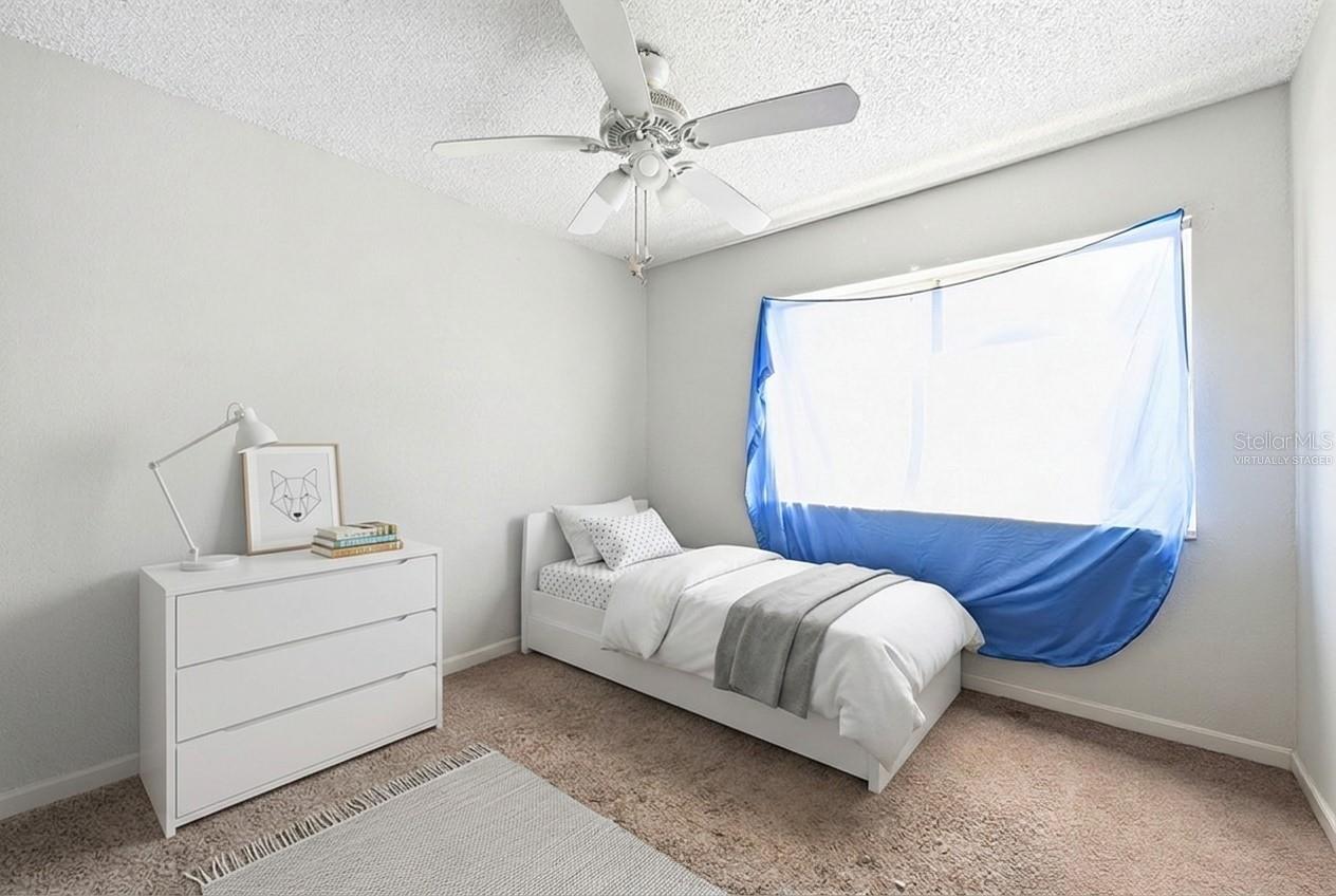 HUNTINGTON ON GREEN CONDO - Residential
