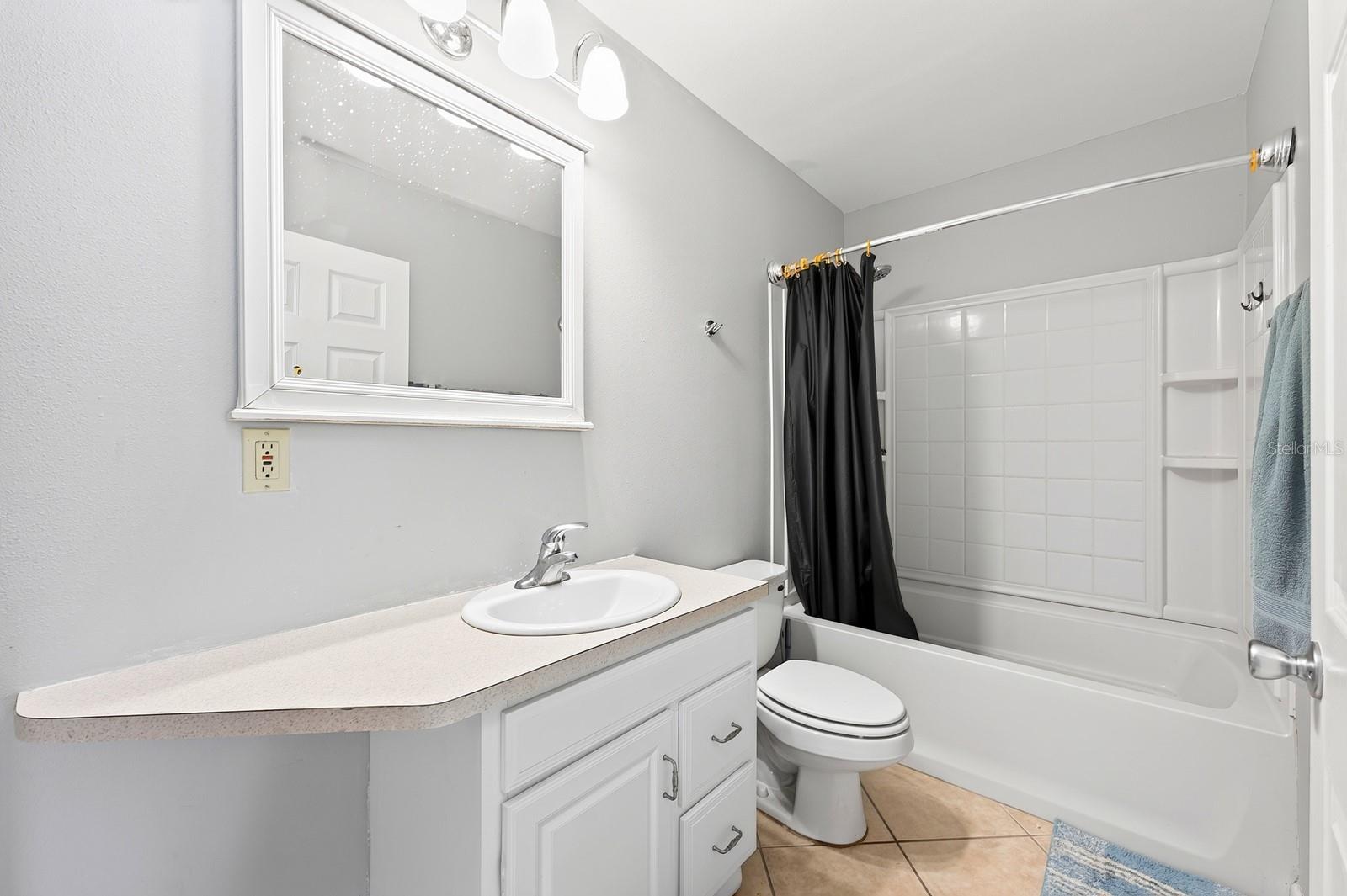 HUNTINGTON ON GREEN CONDO - Residential
