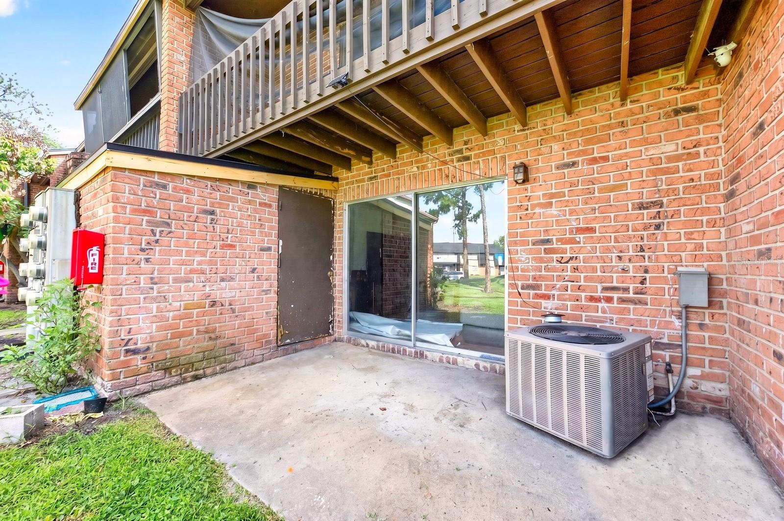 HUNTINGTON ON GREEN CONDO - Residential