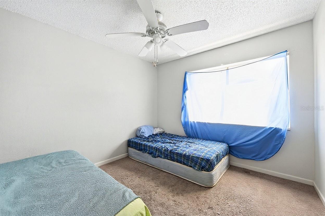 HUNTINGTON ON GREEN CONDO - Residential