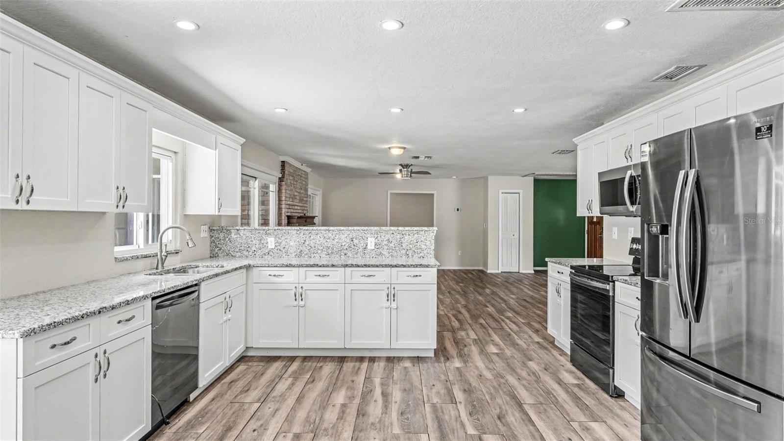 PINE LAKE SUB - Residential