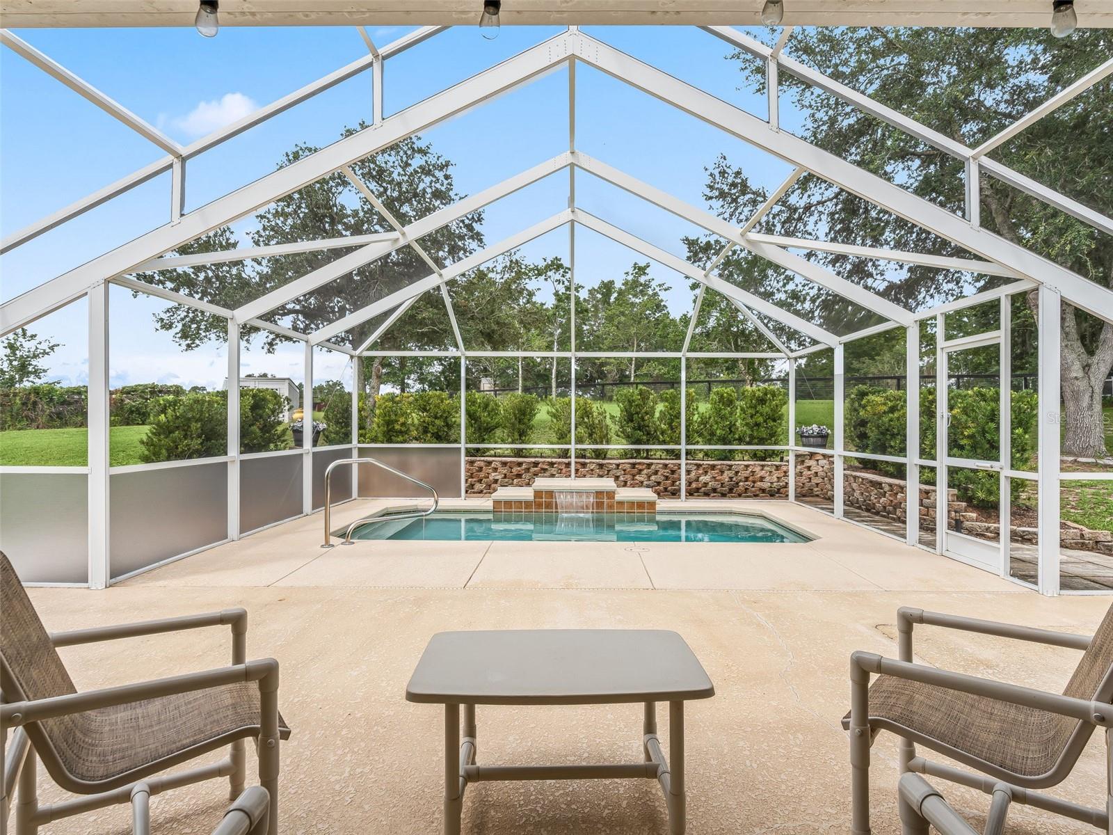 OTTING PINES - Residential