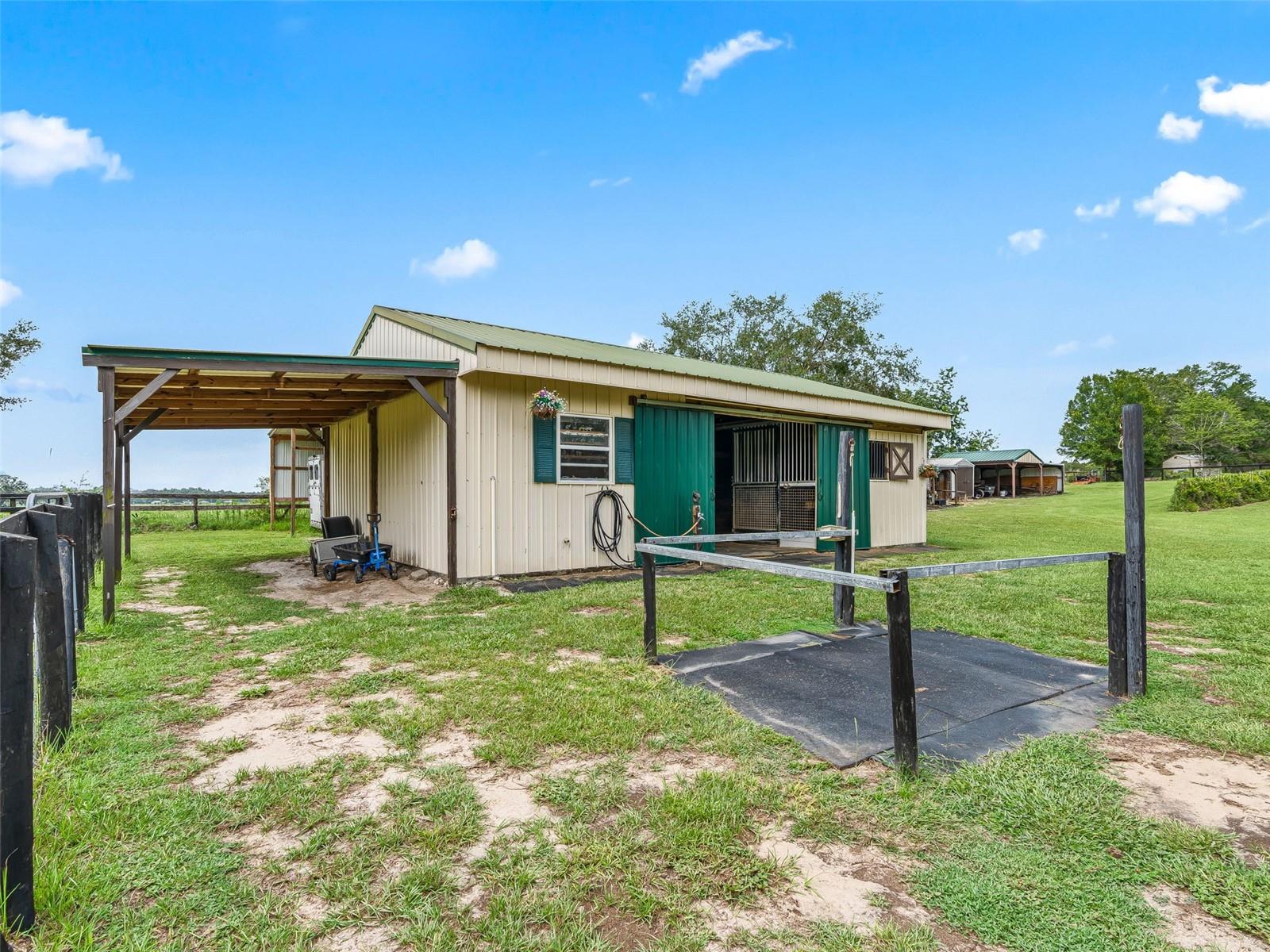 OTTING PINES - Residential