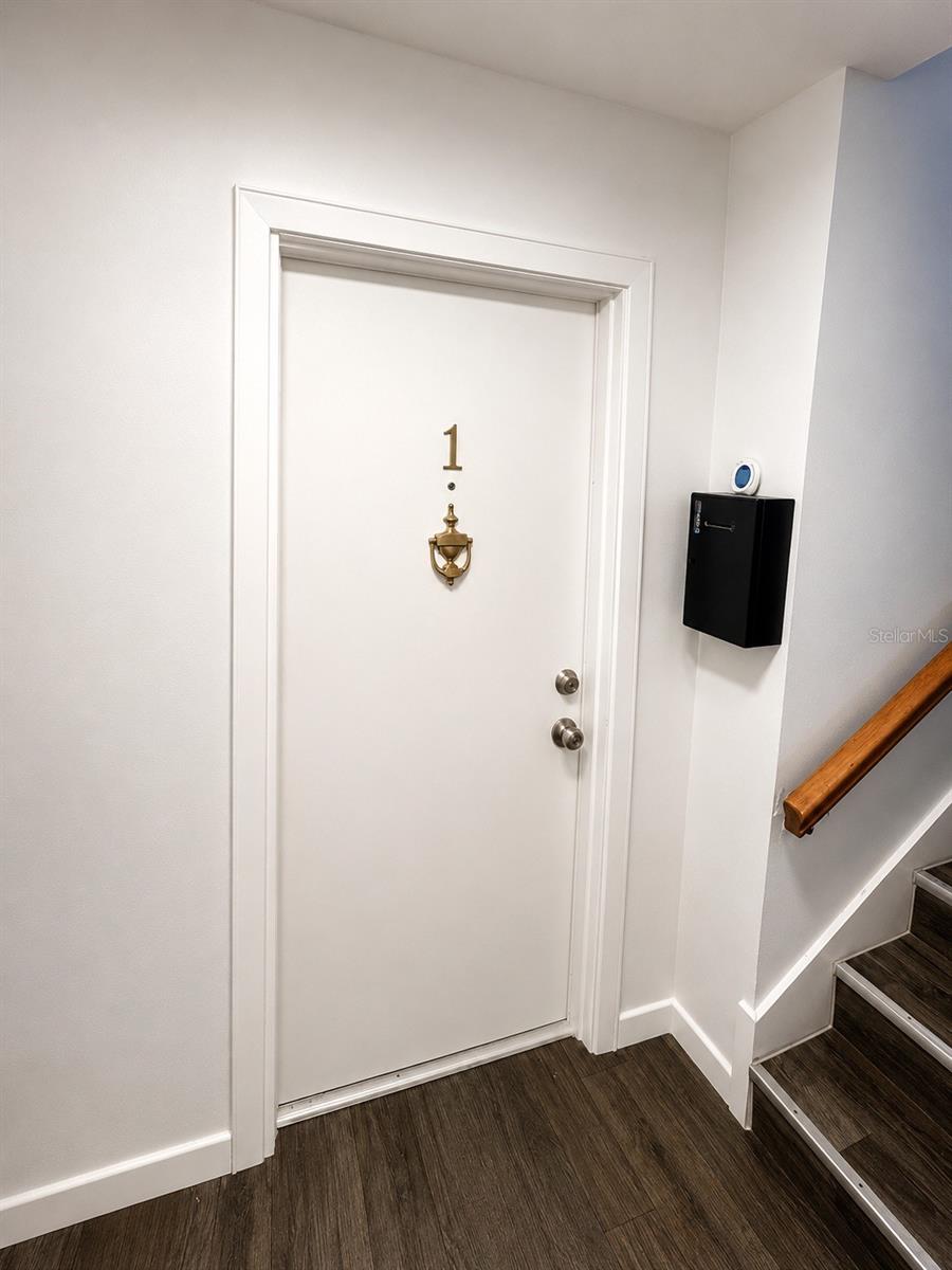 BRIARWOOD APARTMENTS - Residential Lease