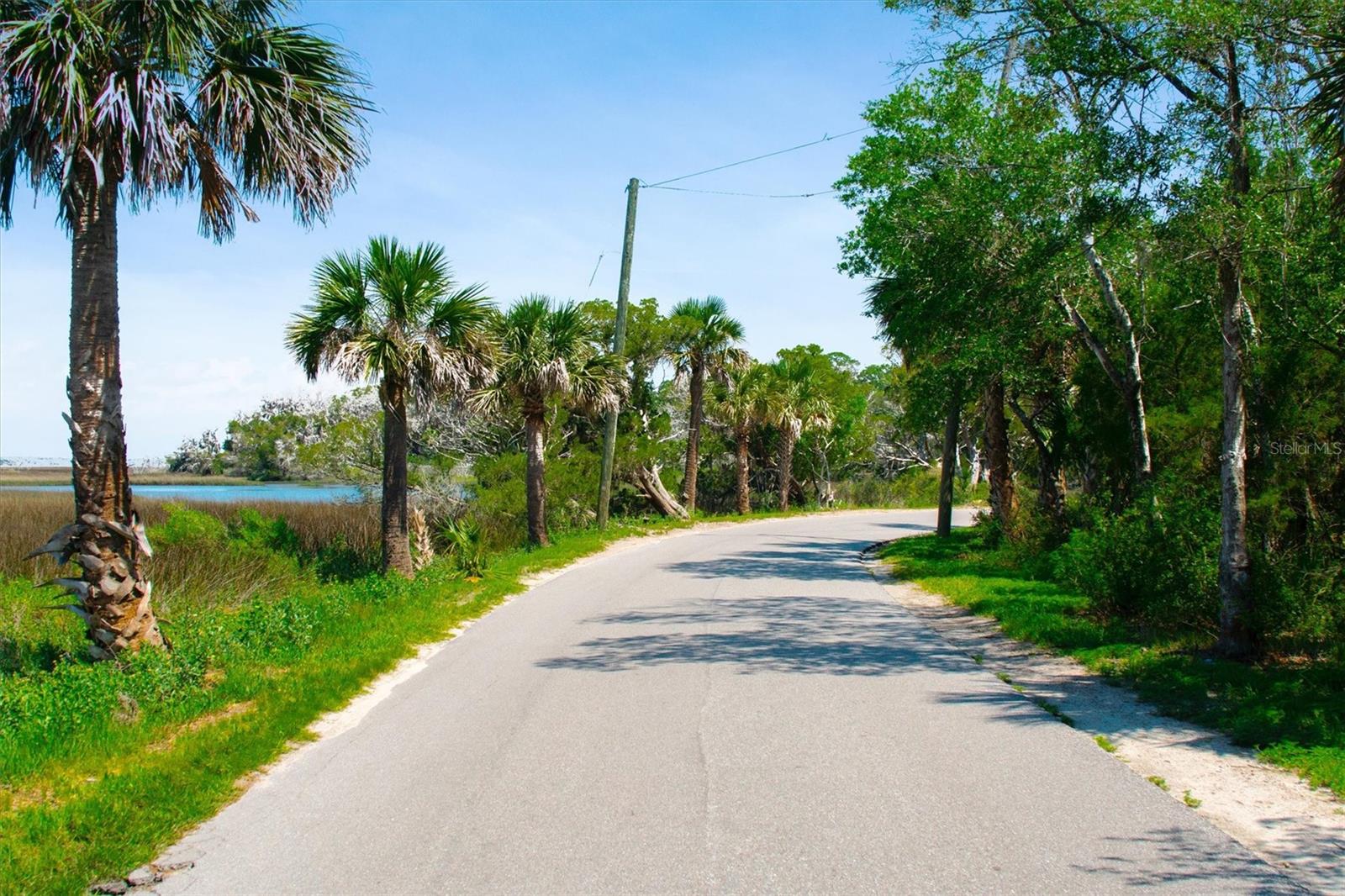 FT GEORGE ISLAND SUB - Land