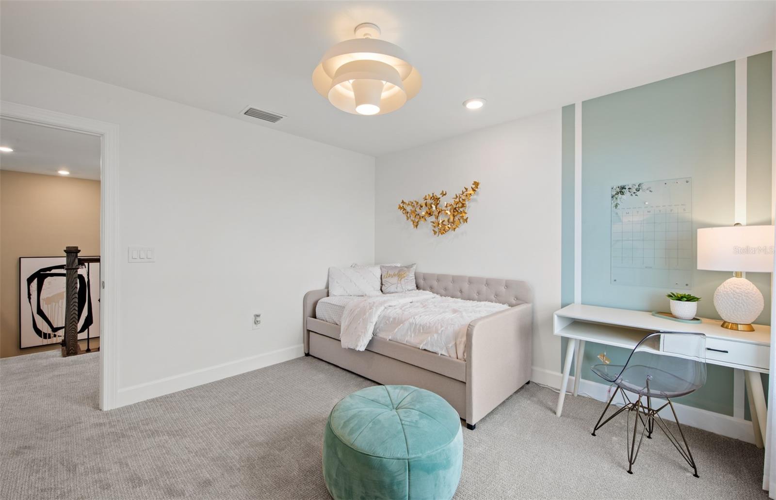 GRANDURA - Residential