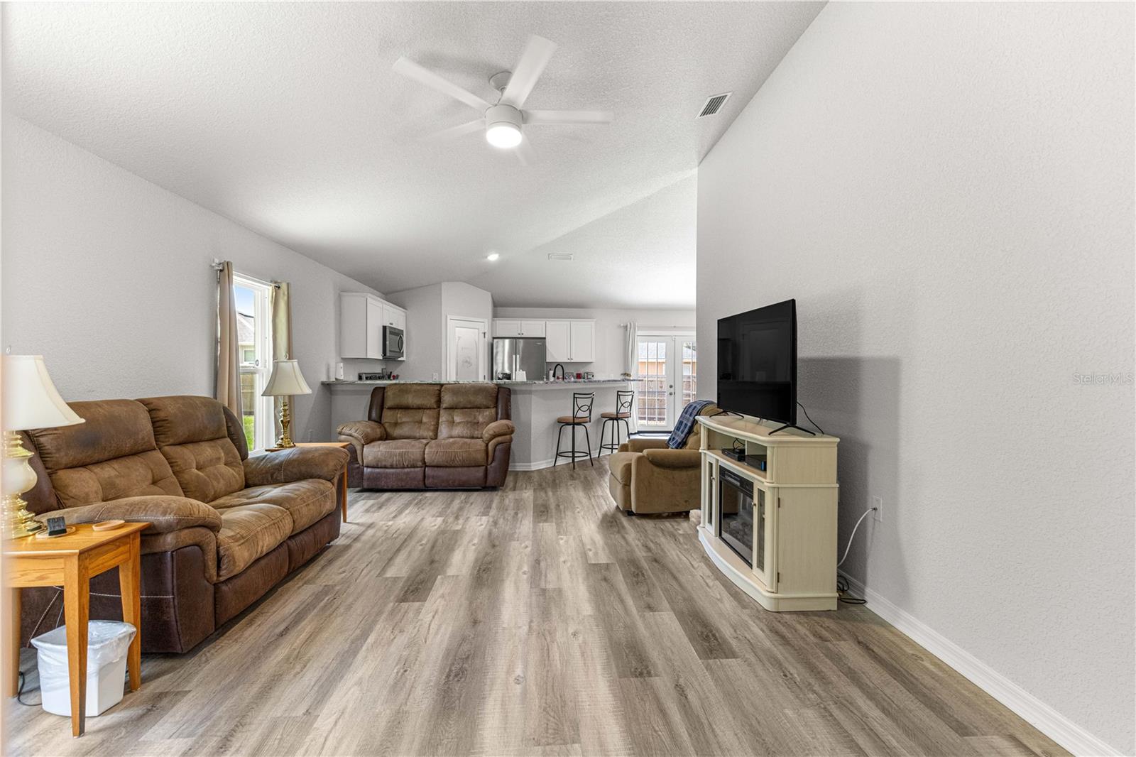 ORANGE BLOSSOM HILLS UN 04 - Residential