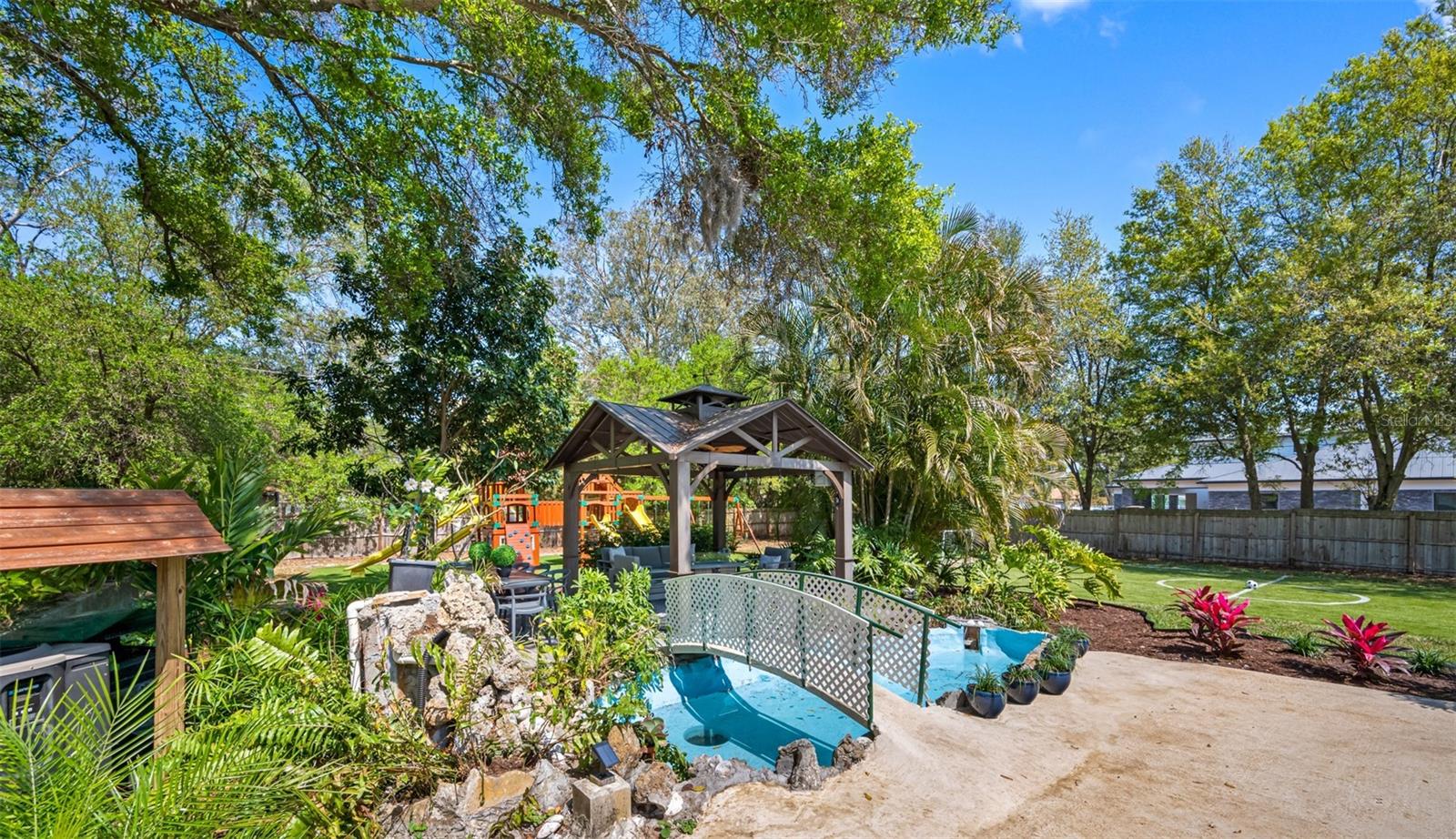 NORRIS ACRE - Residential
