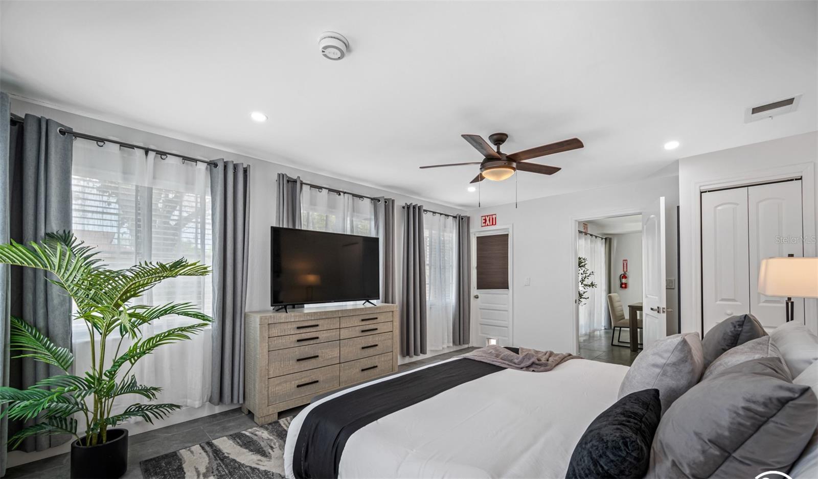 NORRIS ACRE - Residential