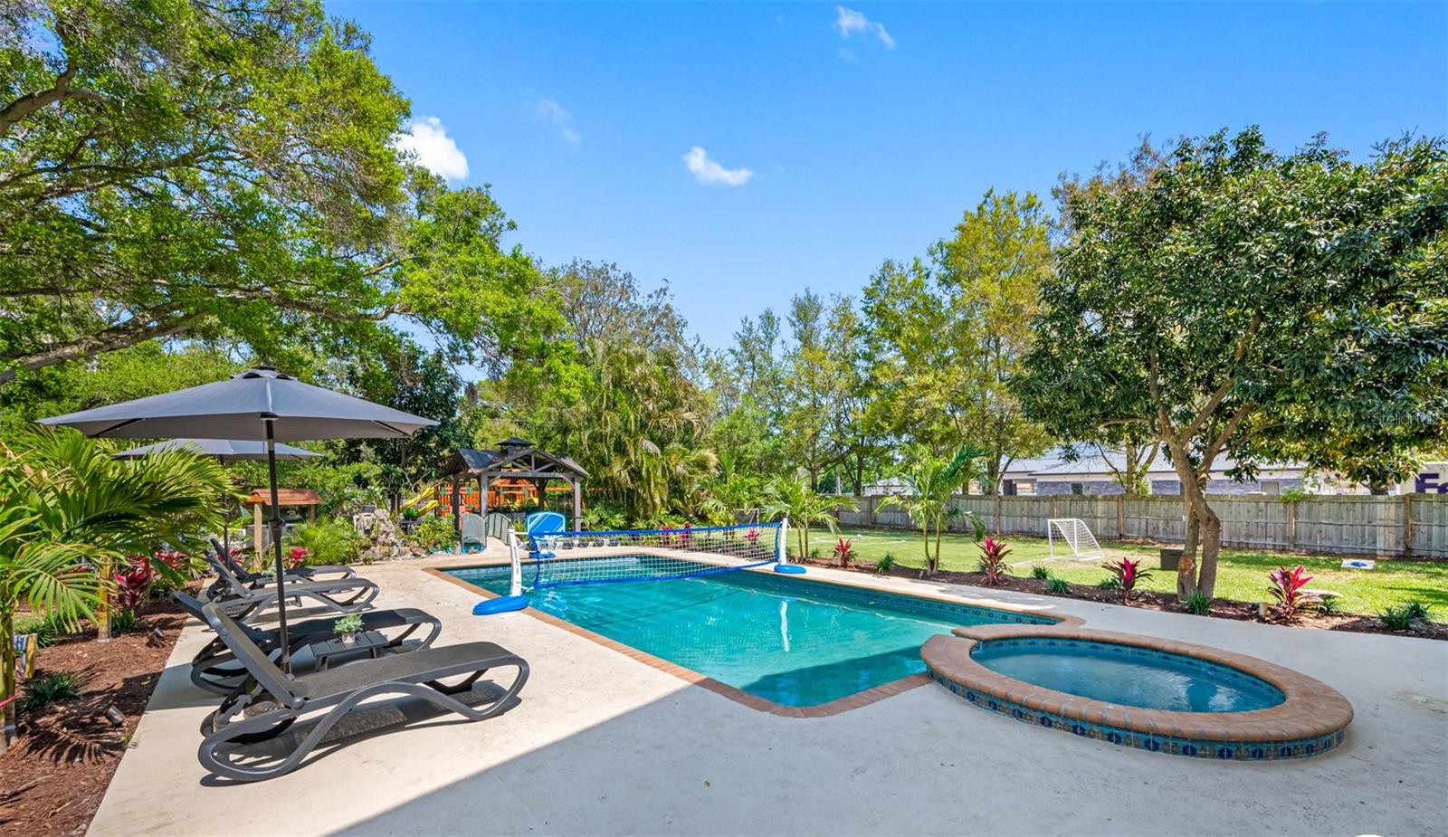 NORRIS ACRE - Residential