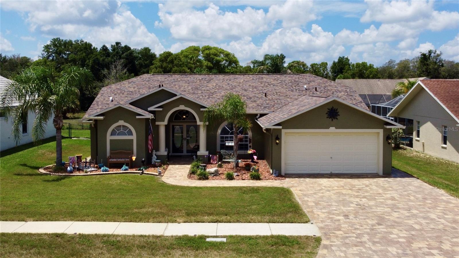 SEVEN HILLS - Residential