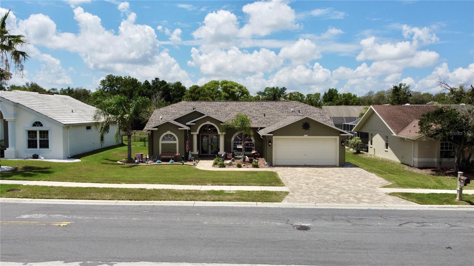 SEVEN HILLS - Residential