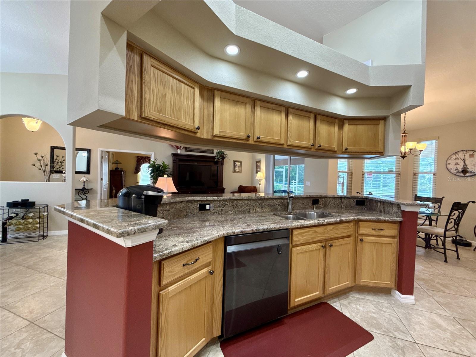 SEVEN HILLS - Residential