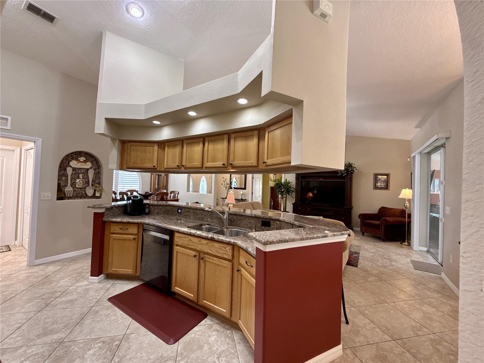 SEVEN HILLS - Residential