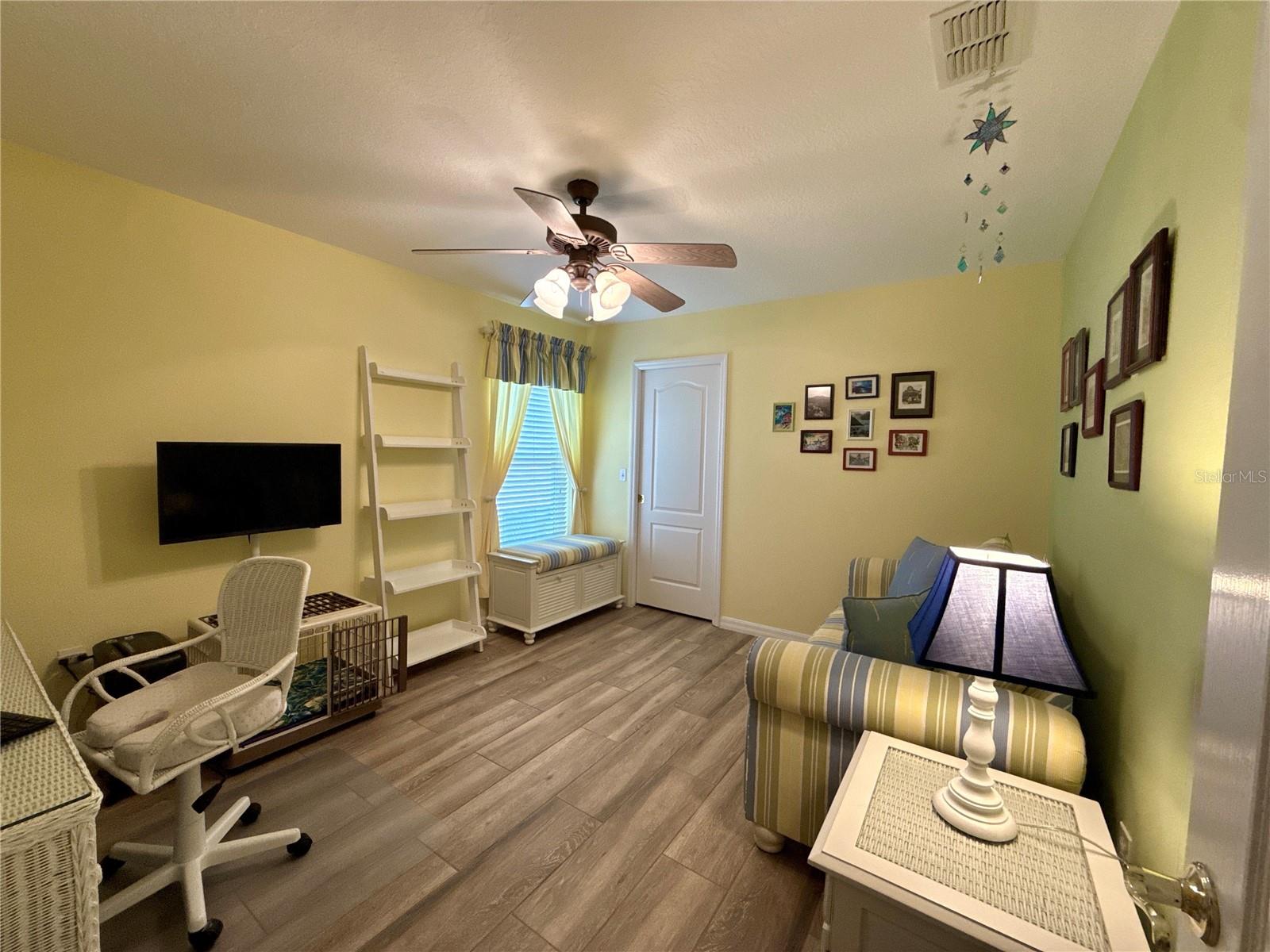 SEVEN HILLS - Residential