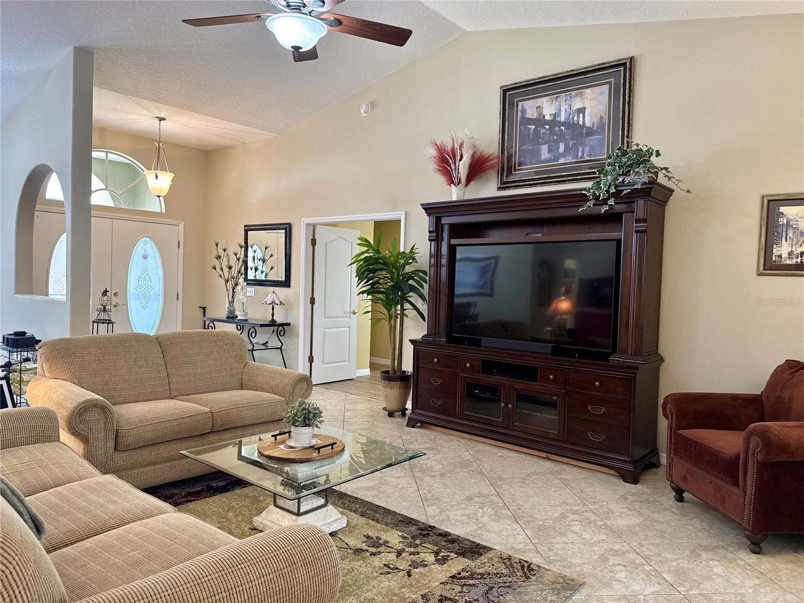 SEVEN HILLS - Residential