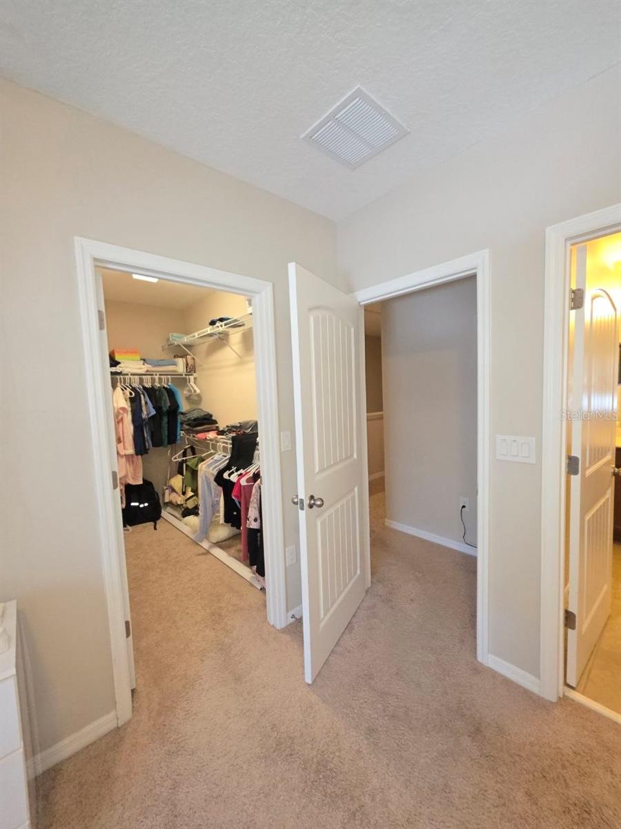 OAKMONT TWNHMS PH 1 - Residential