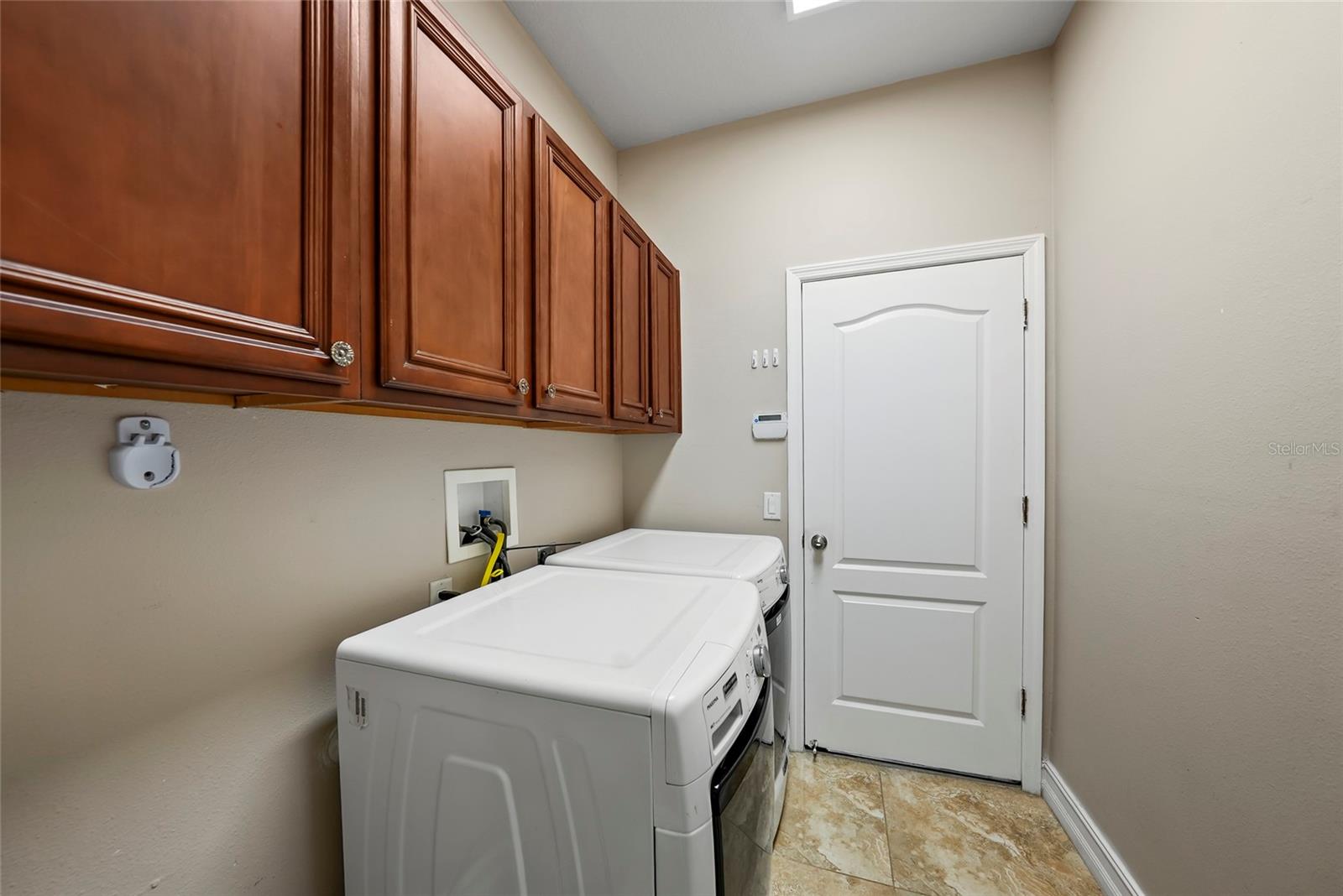 MEADOW POINTE IV - Residential