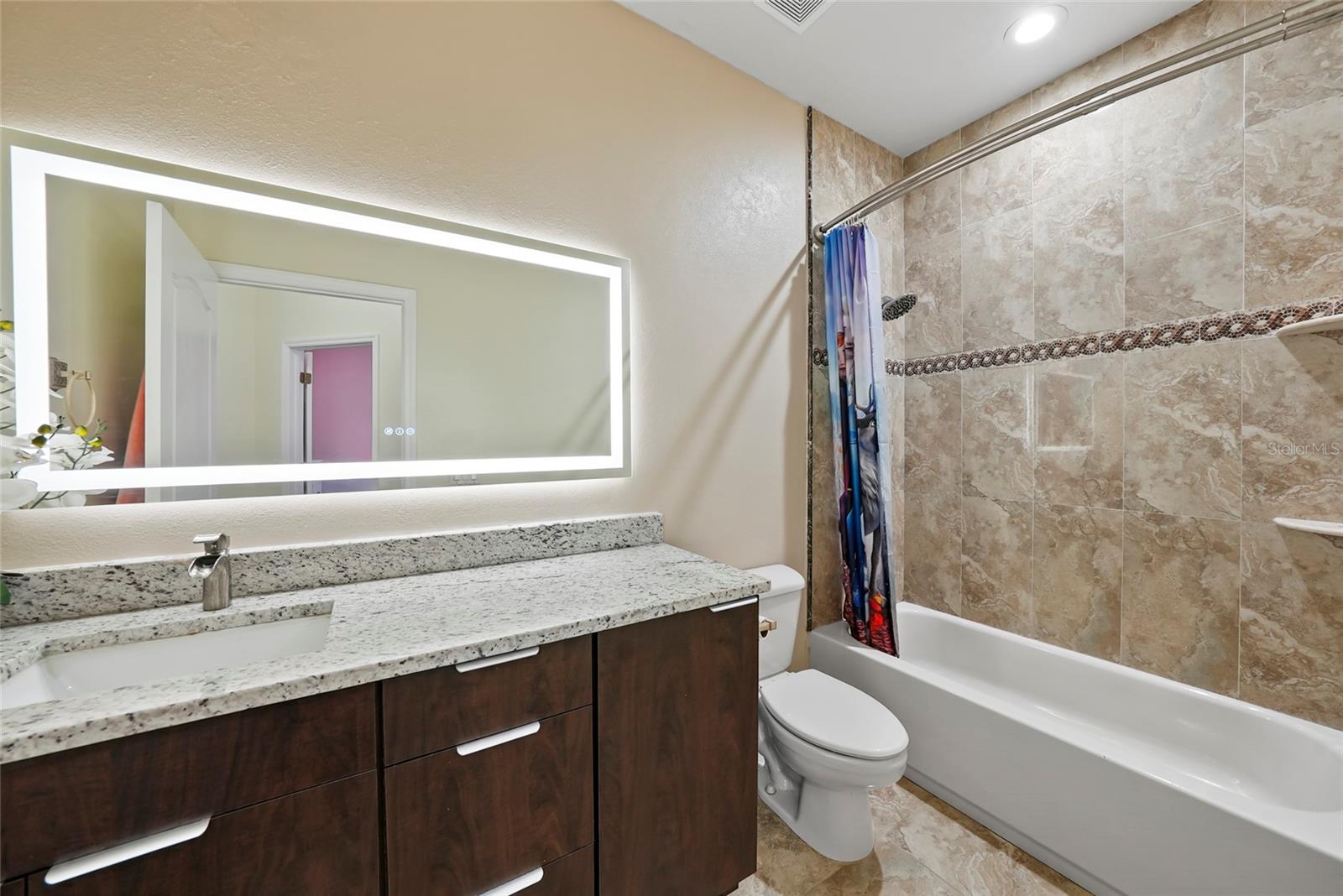 MEADOW POINTE IV - Residential