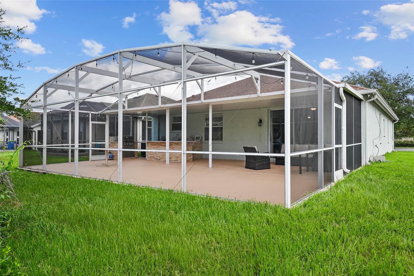 MEADOW POINTE IV - Residential