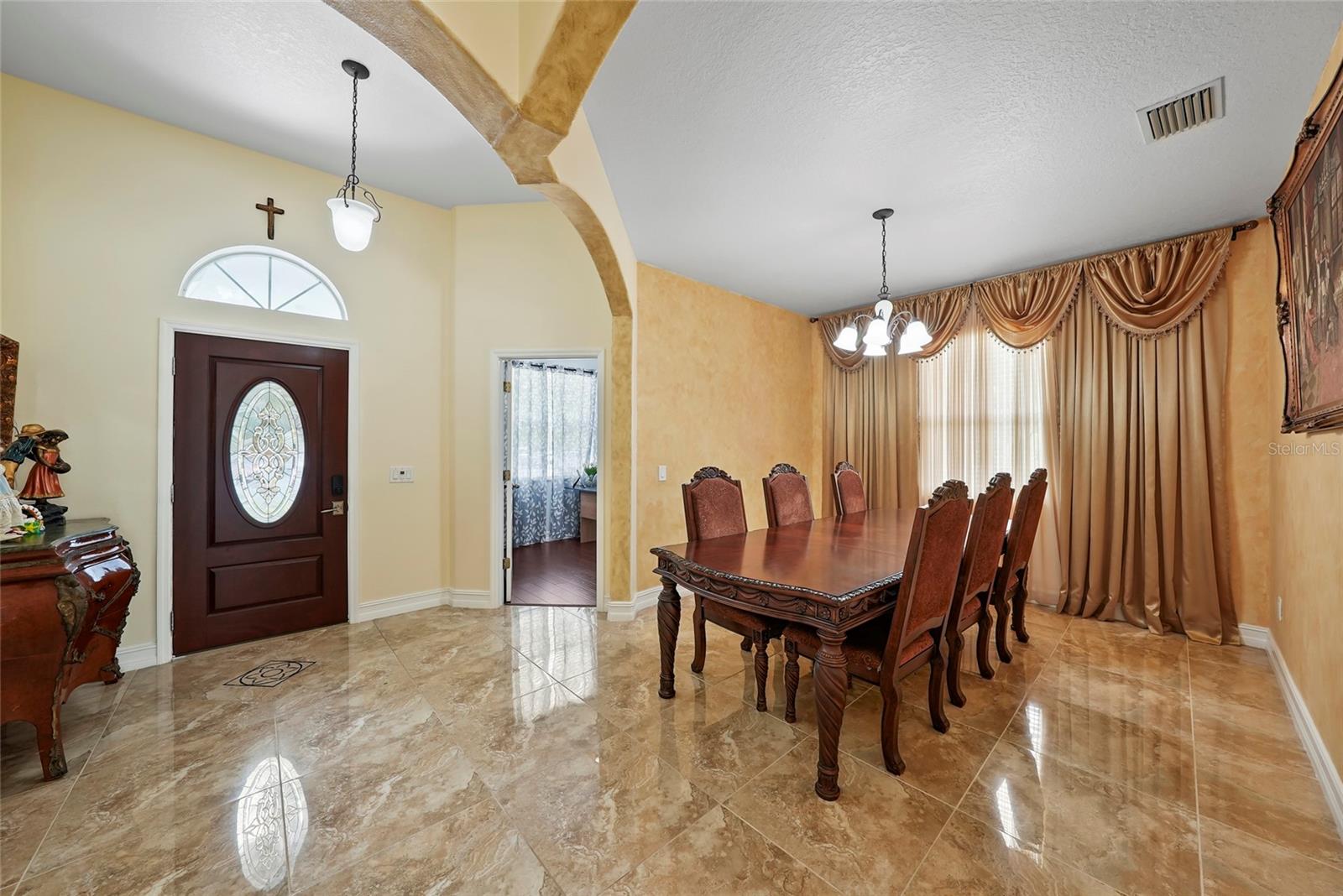 MEADOW POINTE IV - Residential