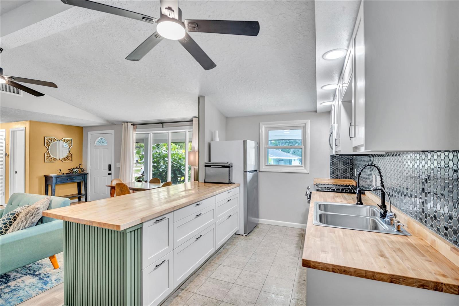 TERRACE PARK UNIT 4 - Residential