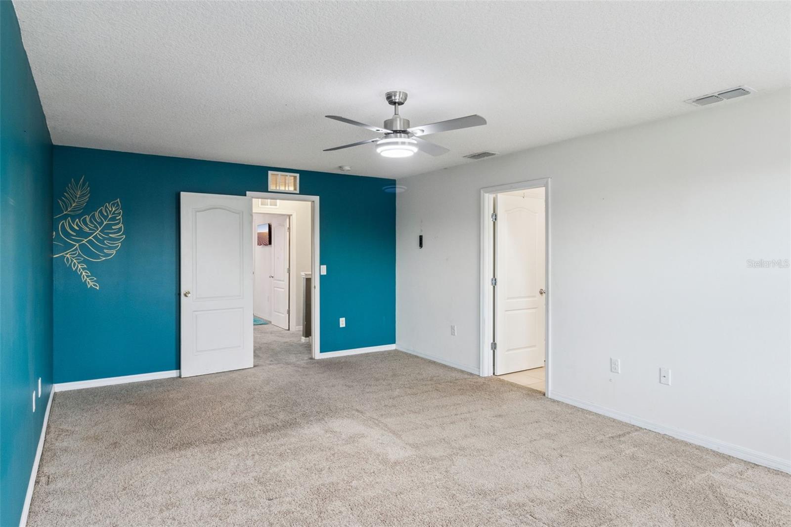 LAKESIDE LANDINGS PH 01 - Residential