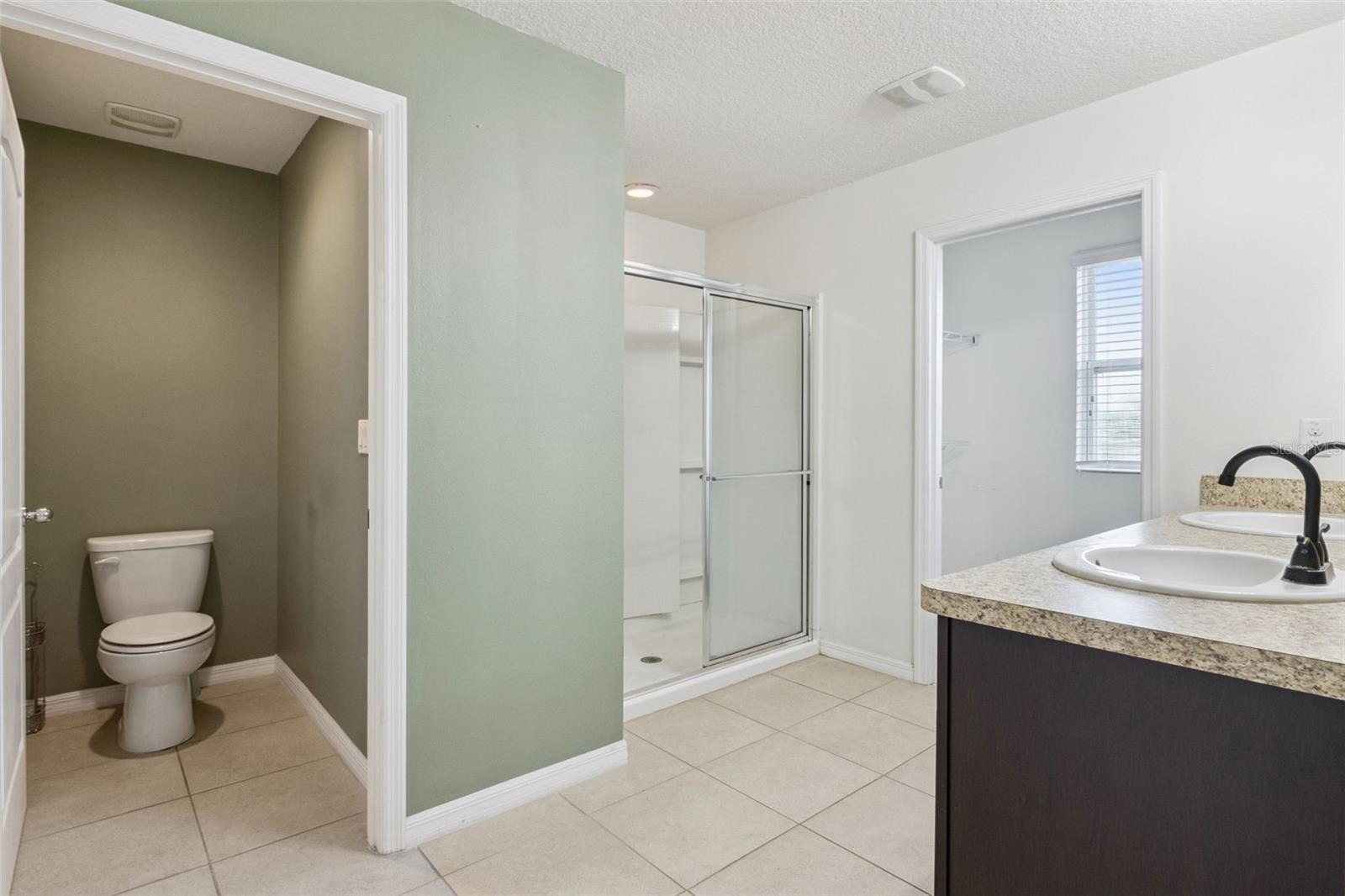 LAKESIDE LANDINGS PH 01 - Residential
