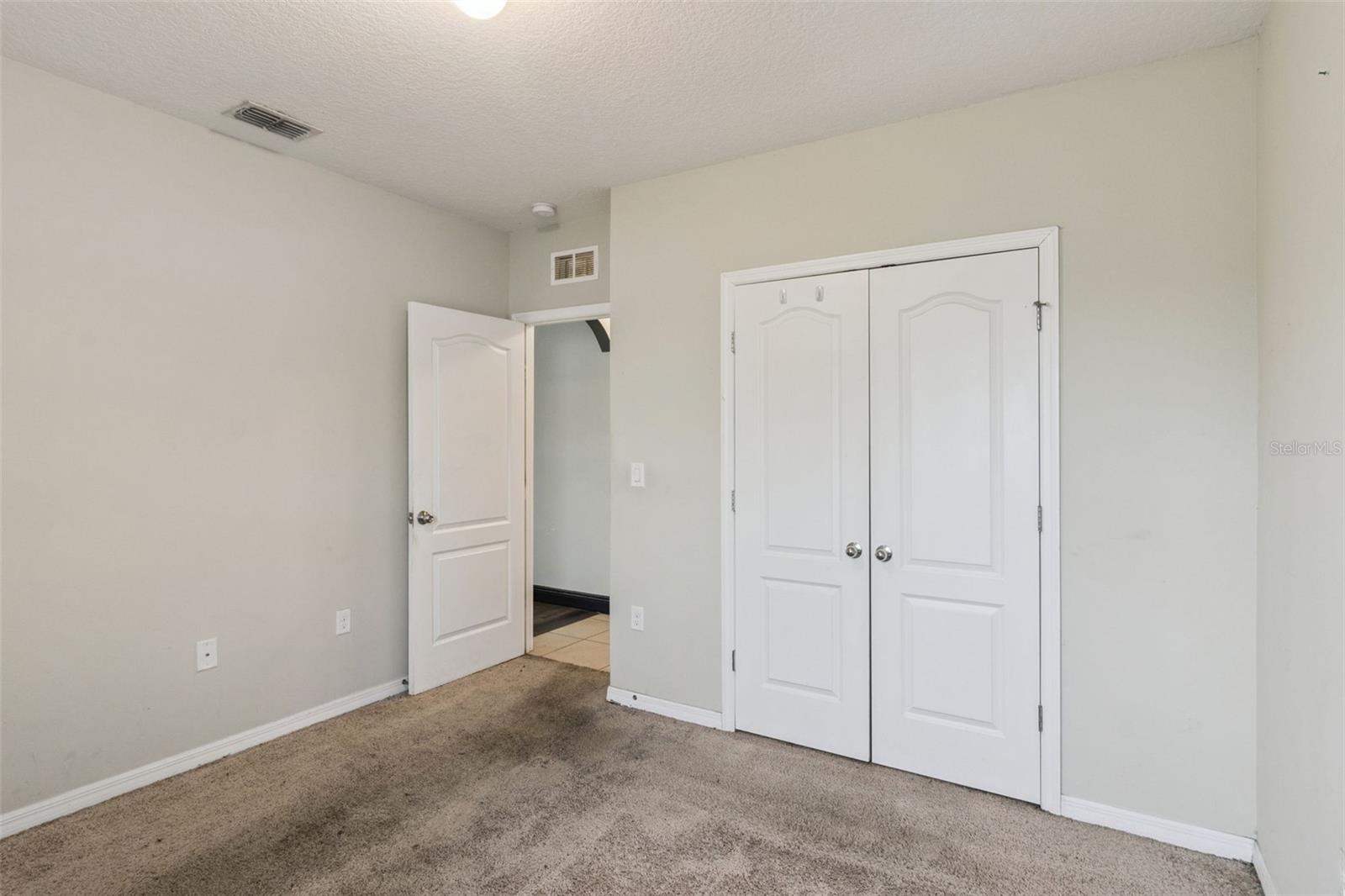 LAKESIDE LANDINGS PH 01 - Residential