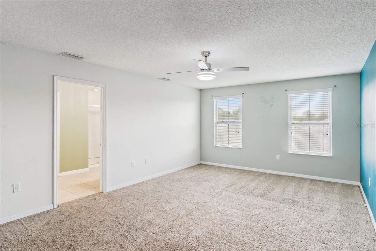LAKESIDE LANDINGS PH 01 - Residential