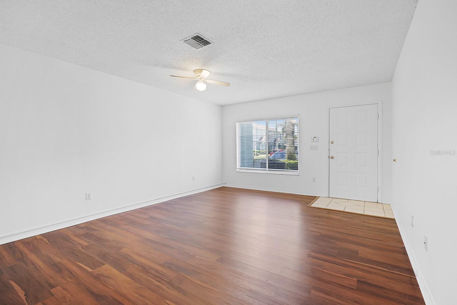 PROVIDENCE TWNHMS PH 1 - Residential Lease