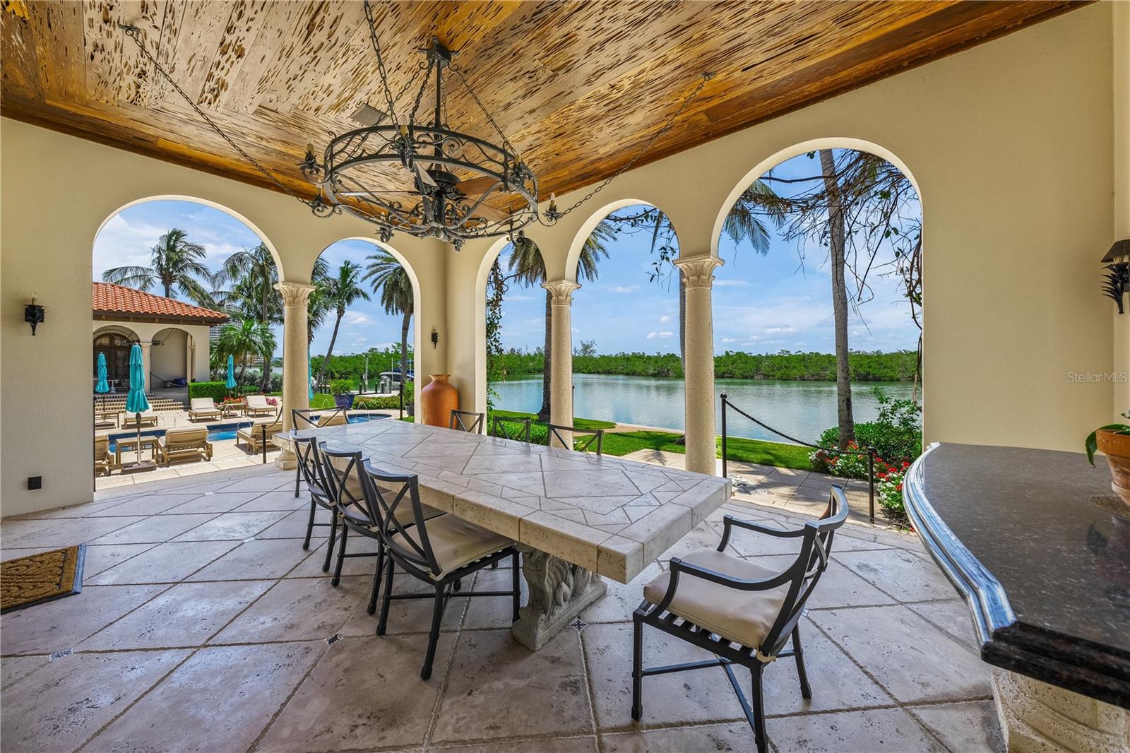 SAINT ARMANDS DIV JOHN RINGLING ESTATES - Residential