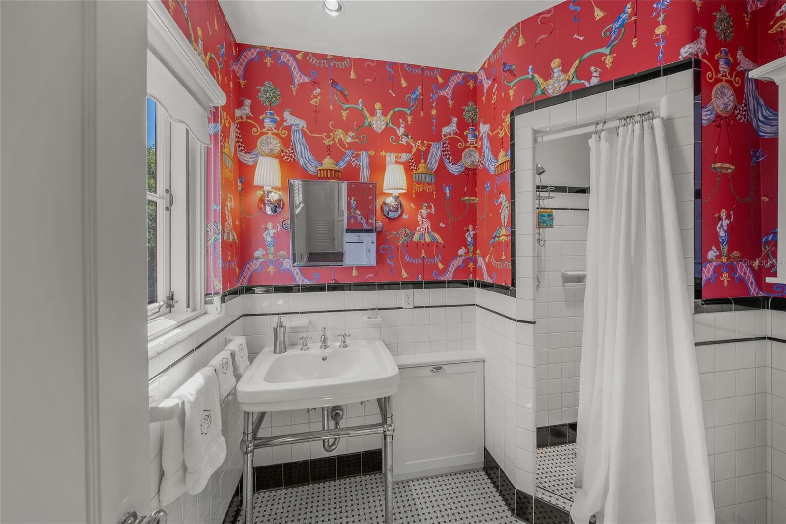 SAINT ARMANDS DIV JOHN RINGLING ESTATES - Residential