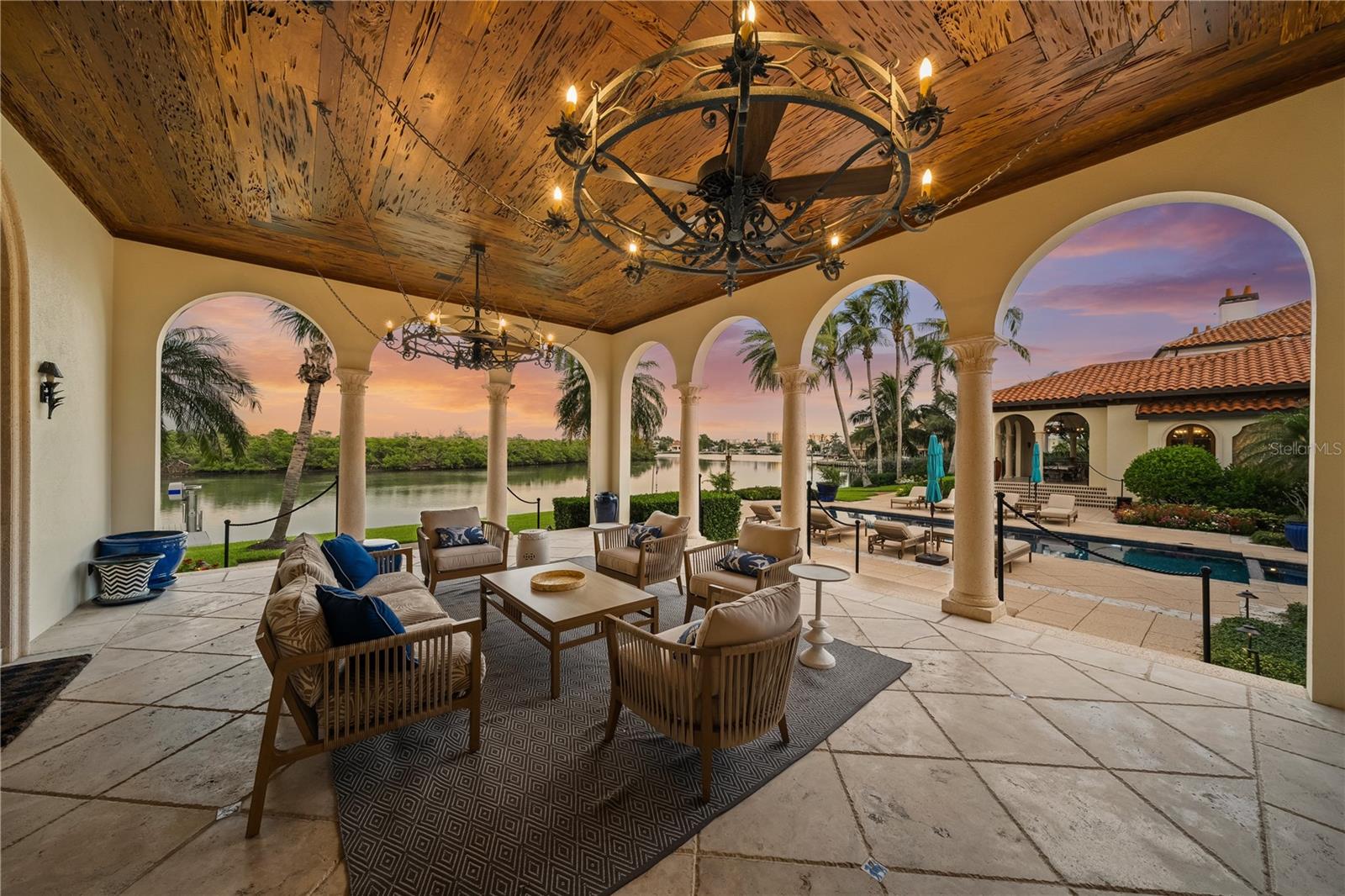 SAINT ARMANDS DIV JOHN RINGLING ESTATES - Residential