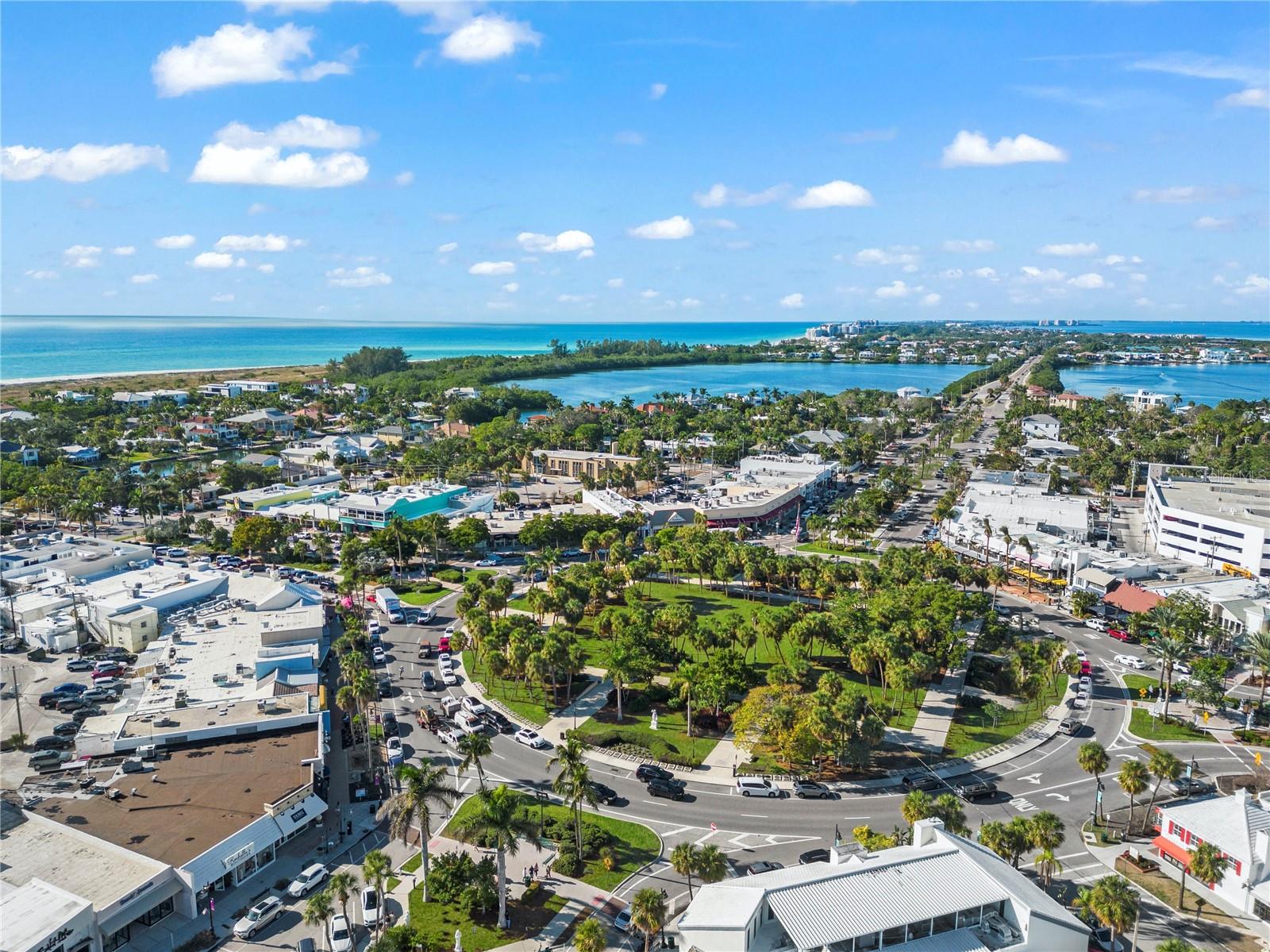 SAINT ARMANDS DIV JOHN RINGLING ESTATES - Residential