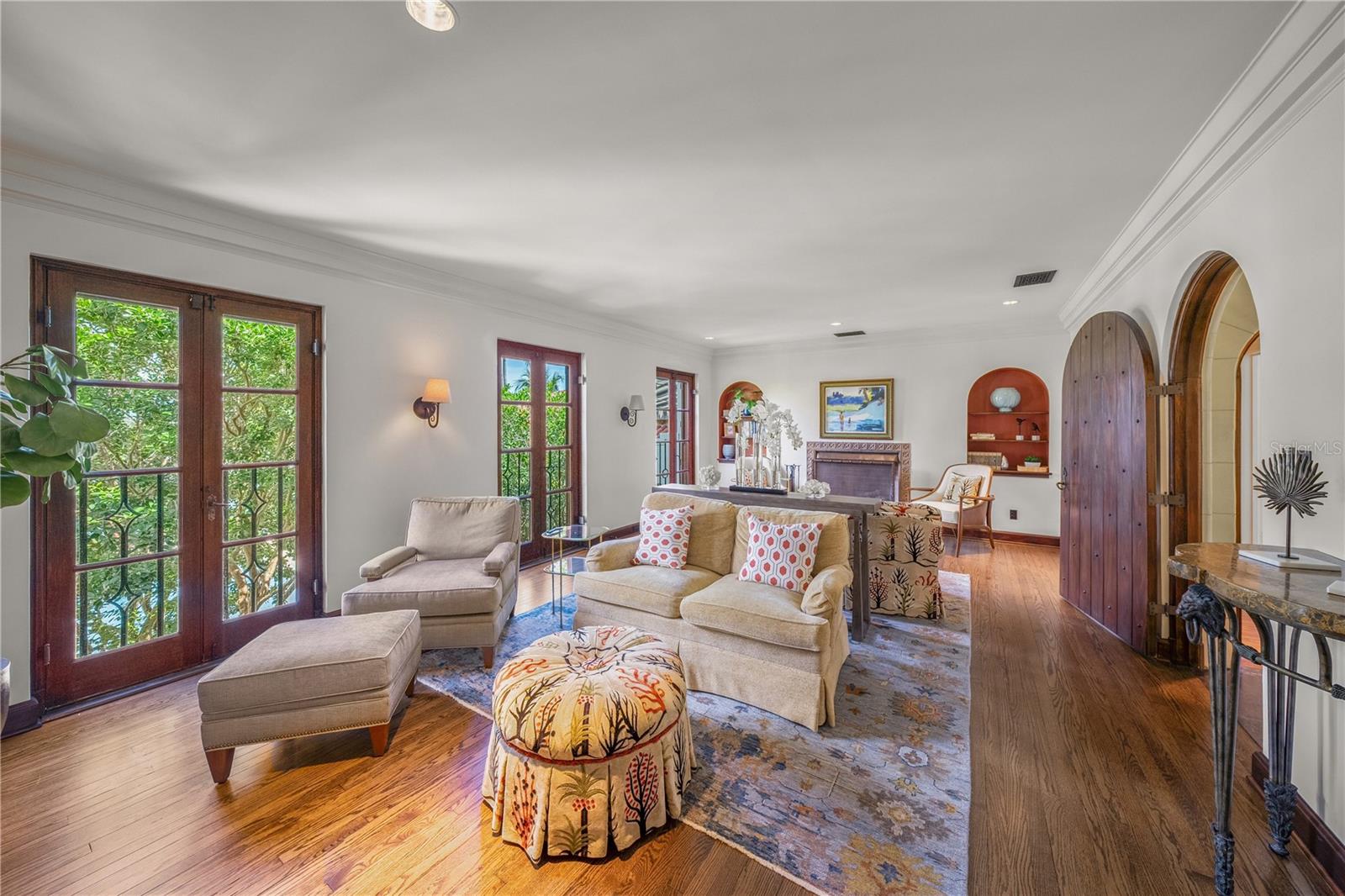 SAINT ARMANDS DIV JOHN RINGLING ESTATES - Residential