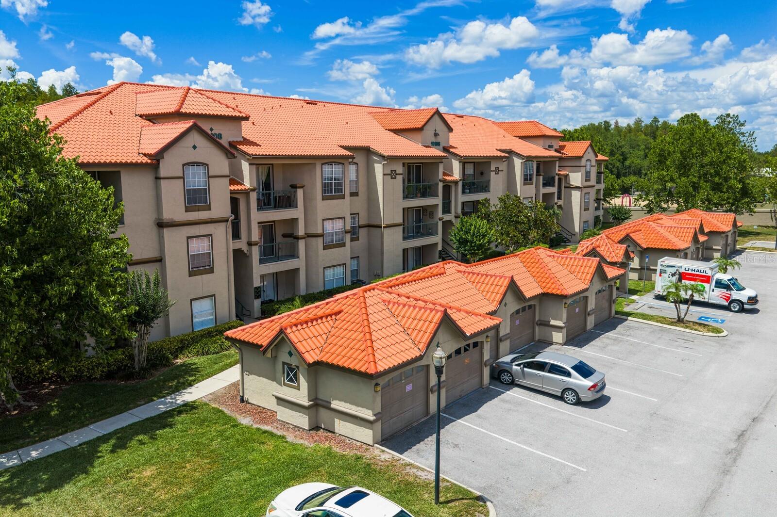 LAKEVIEW AT CALUSA TRACE - Residential