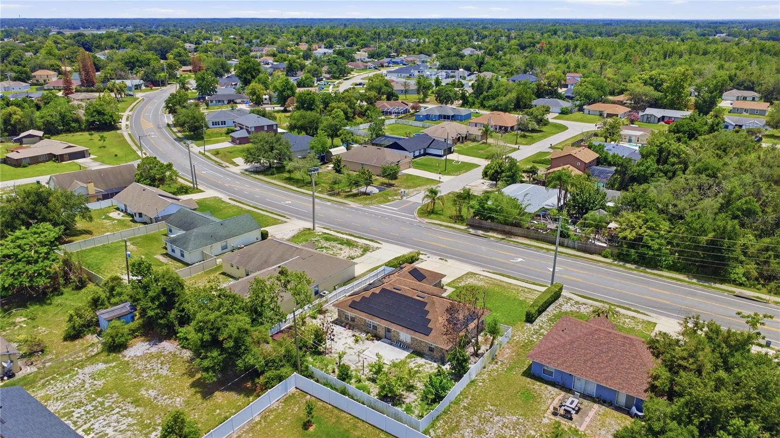 DELTONA LAKES UNIT 17 - Residential