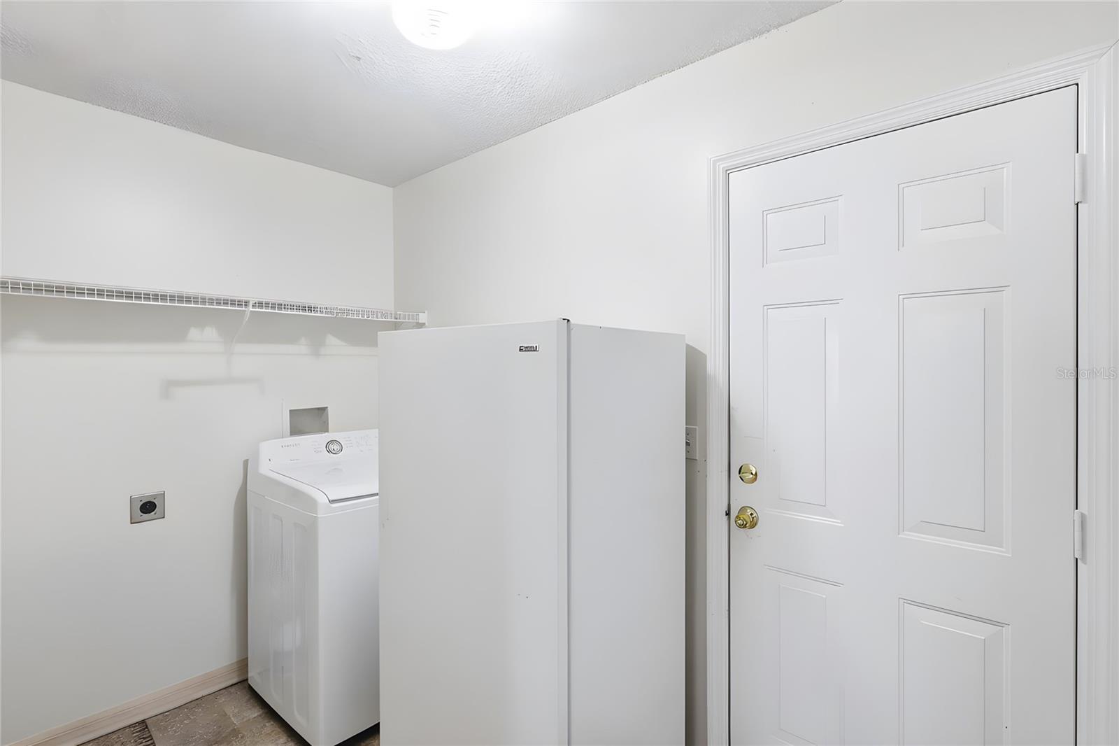 DELTONA LAKES UNIT 17 - Residential