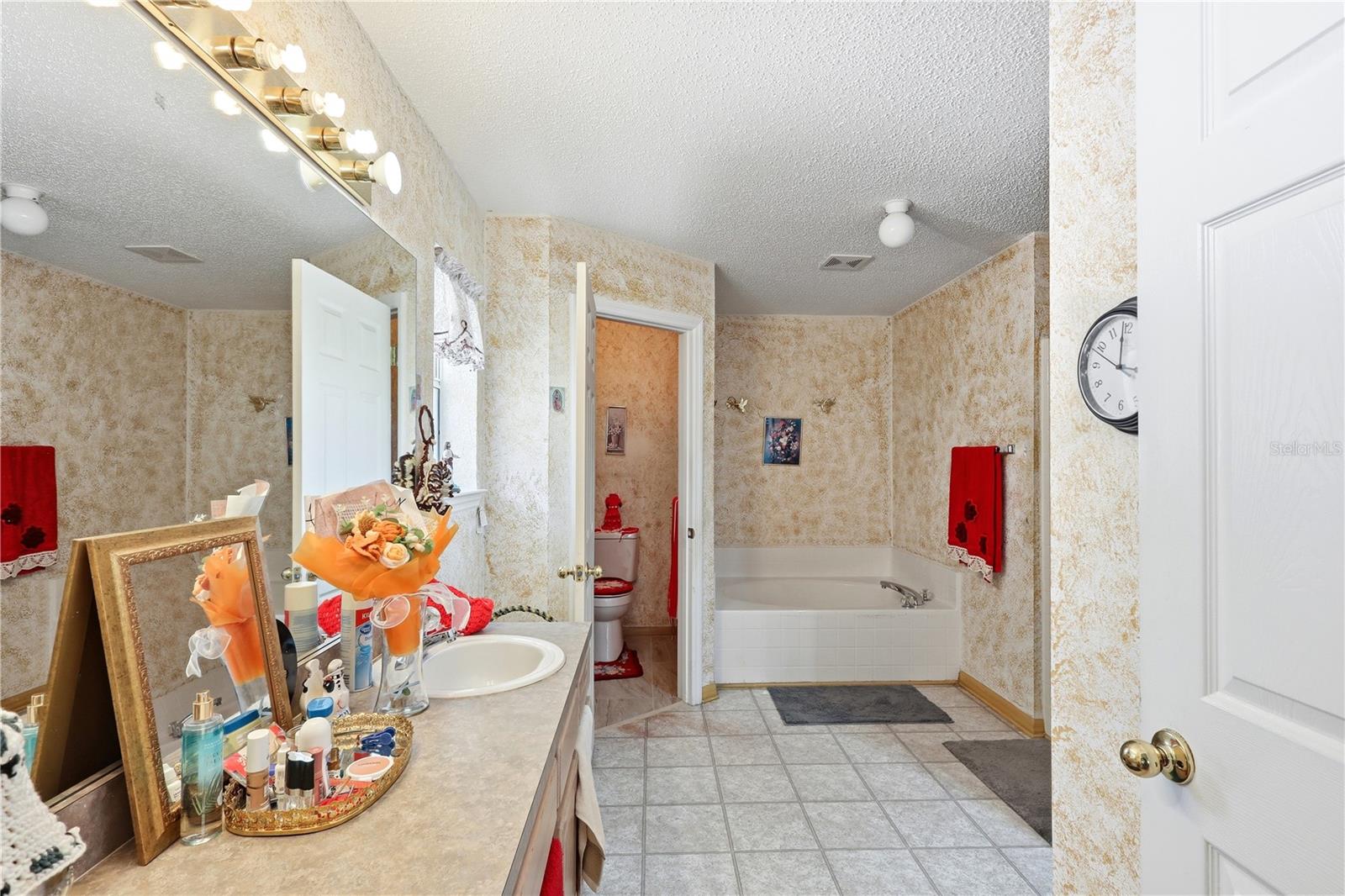 DELTONA LAKES UNIT 17 - Residential