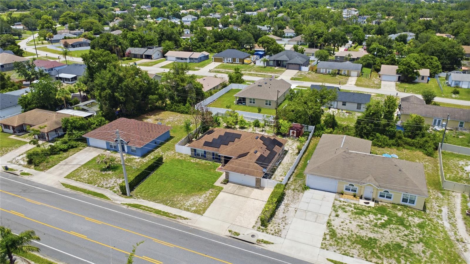 DELTONA LAKES UNIT 17 - Residential