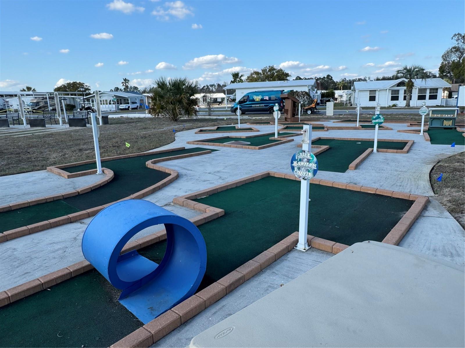 AMERICAN CONDOMINIUM PARKS - ZEPHYRHILLS - Residential