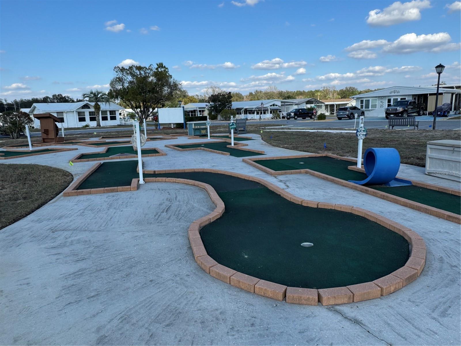 AMERICAN CONDOMINIUM PARKS - ZEPHYRHILLS - Residential