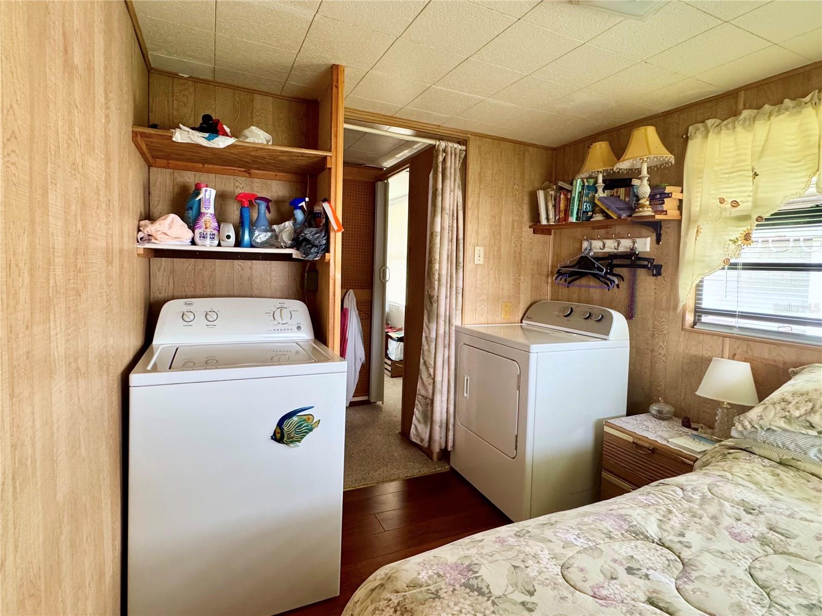 AMERICAN CONDOMINIUM PARKS - ZEPHYRHILLS - Residential